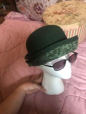 Everitt Vintage Women's Forest Green Wool Felt Cloche Bowler Hat